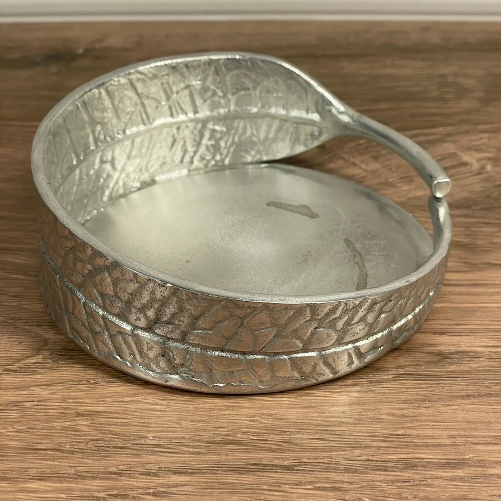 Silver Metal Leaf Design Candle Holder with Napkin Rings Set of 6 Decor‎